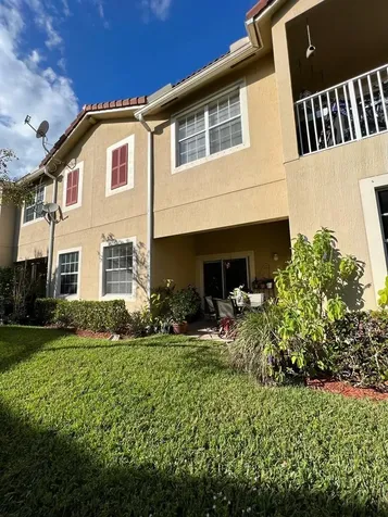 9076 Preston Place Tamarac FL 33321