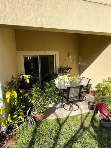 9076 Preston Place Tamarac FL 33321