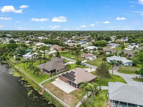 162 Concha Drive Sebastian FL 32958