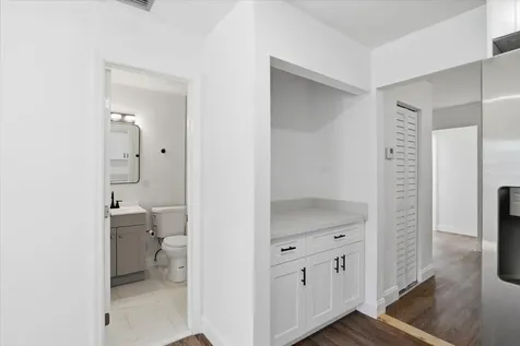 270 SW 10th Avenue South Bay FL 33493