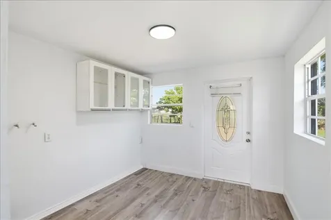 270 SW 10th Avenue South Bay FL 33493