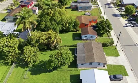 270 SW 10th Avenue South Bay FL 33493