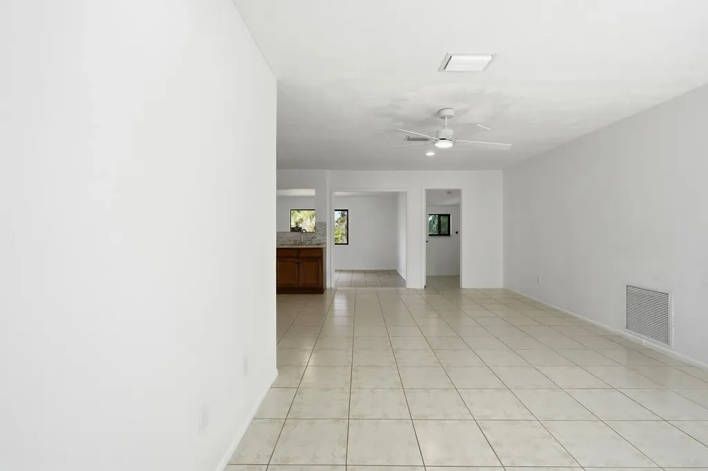 295 NW Archer Avenue Port St Lucie FL 34983