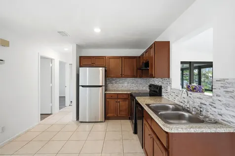 295 NW Archer Avenue Port St Lucie FL 34983