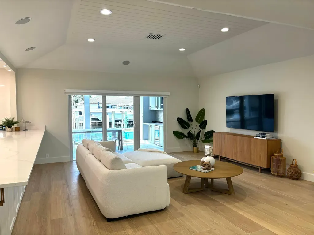 885 Nafa Drive Boca Raton FL 33487
