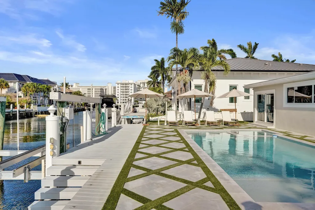 885 Nafa Drive Boca Raton FL 33487