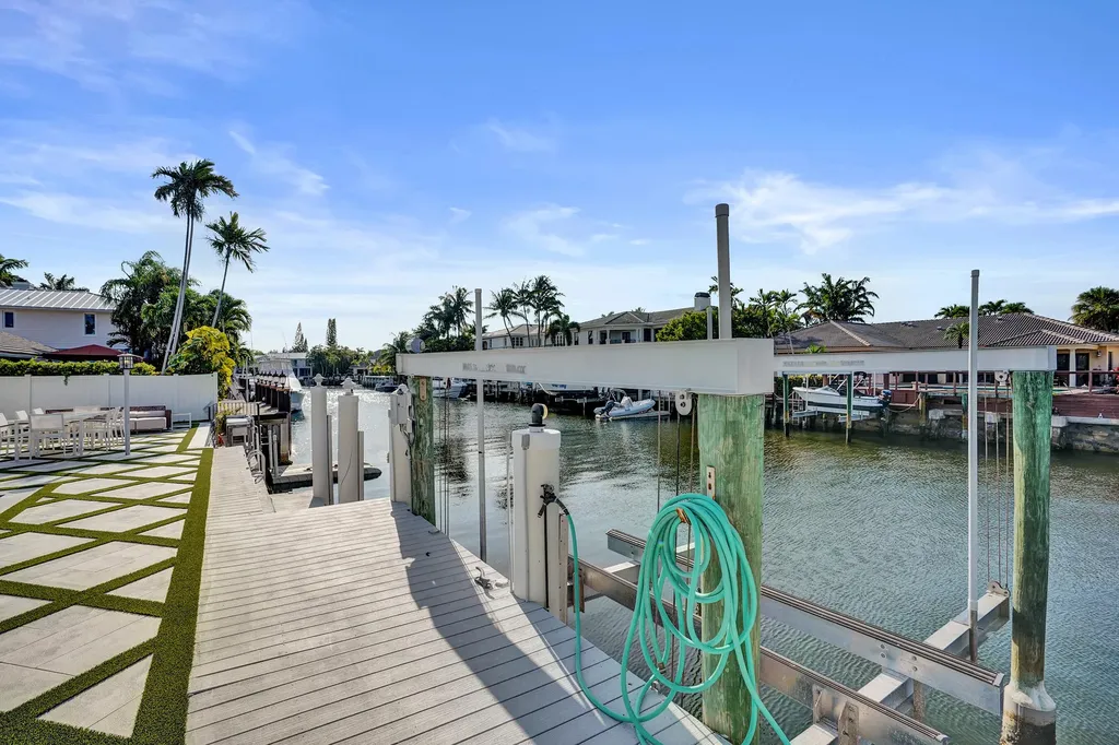 885 Nafa Drive Boca Raton FL 33487