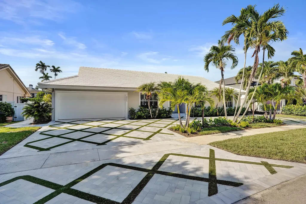 885 Nafa Drive Boca Raton FL 33487