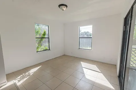 993 SW Cecil Lane Port St Lucie FL 34953