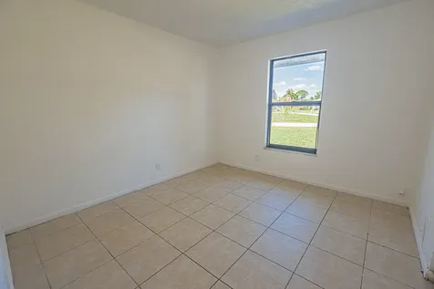 993 SW Cecil Lane Port St Lucie FL 34953