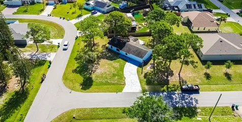 993 SW Cecil Lane Port St Lucie FL 34953