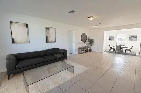 993 SW Cecil Lane Port St Lucie FL 34953