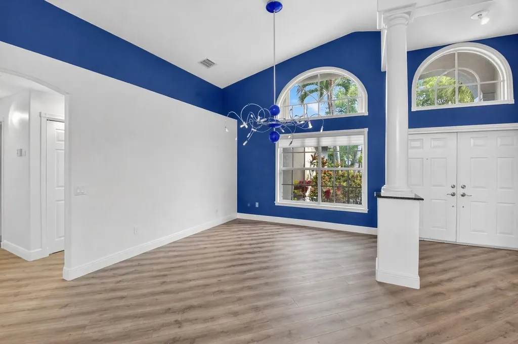 7528 Tarpon Cove Circle Lake Worth FL 33467