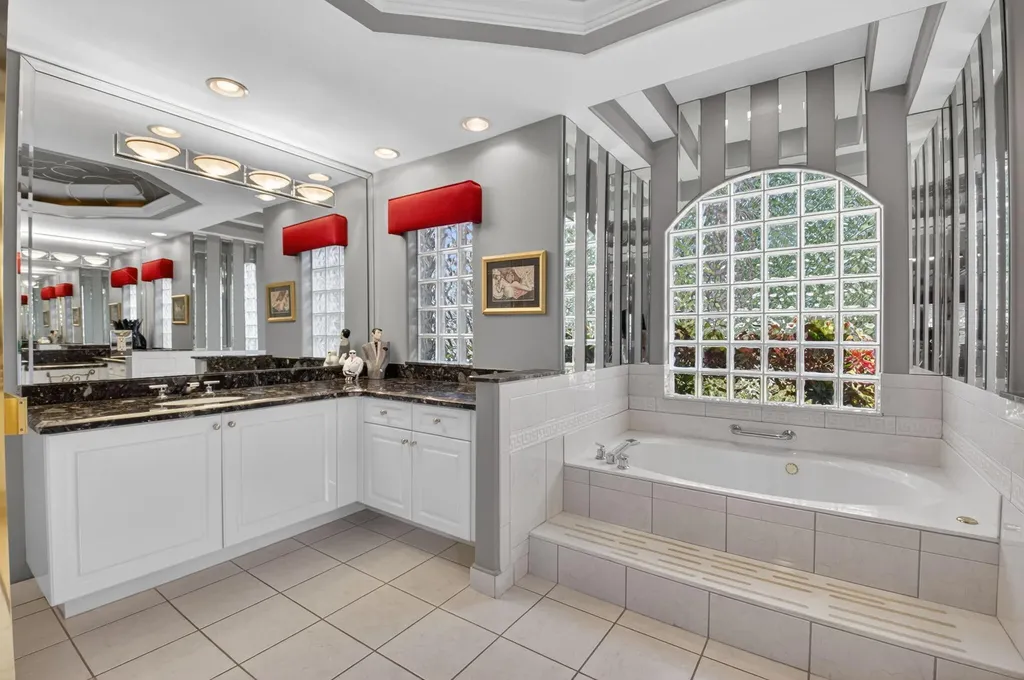 7528 Tarpon Cove Circle Lake Worth FL 33467