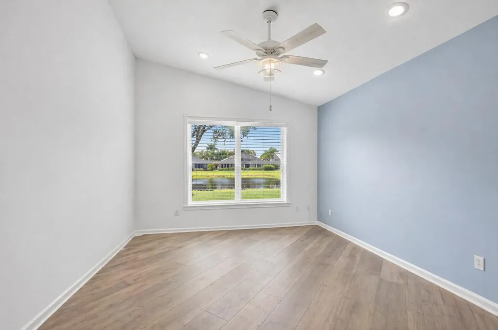 7528 Tarpon Cove Circle Lake Worth FL 33467