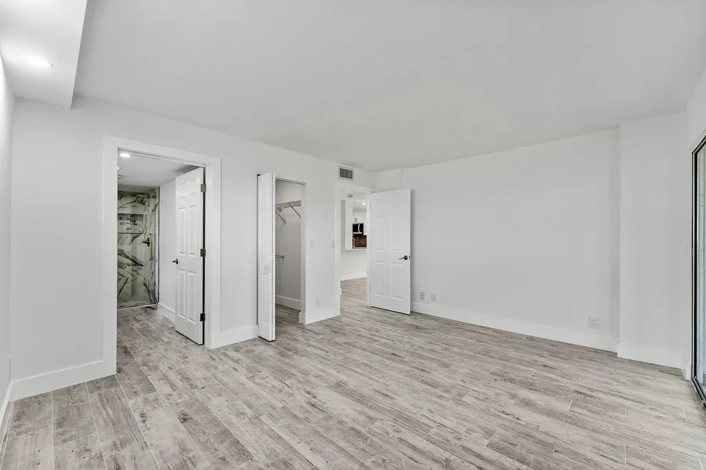 7192 Huntington Lane Delray Beach FL 33446