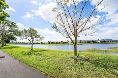 7192 Huntington Lane Delray Beach FL 33446