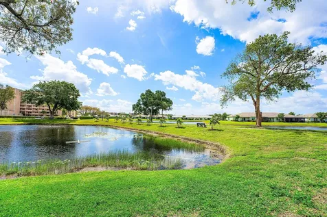 7192 Huntington Lane Delray Beach FL 33446
