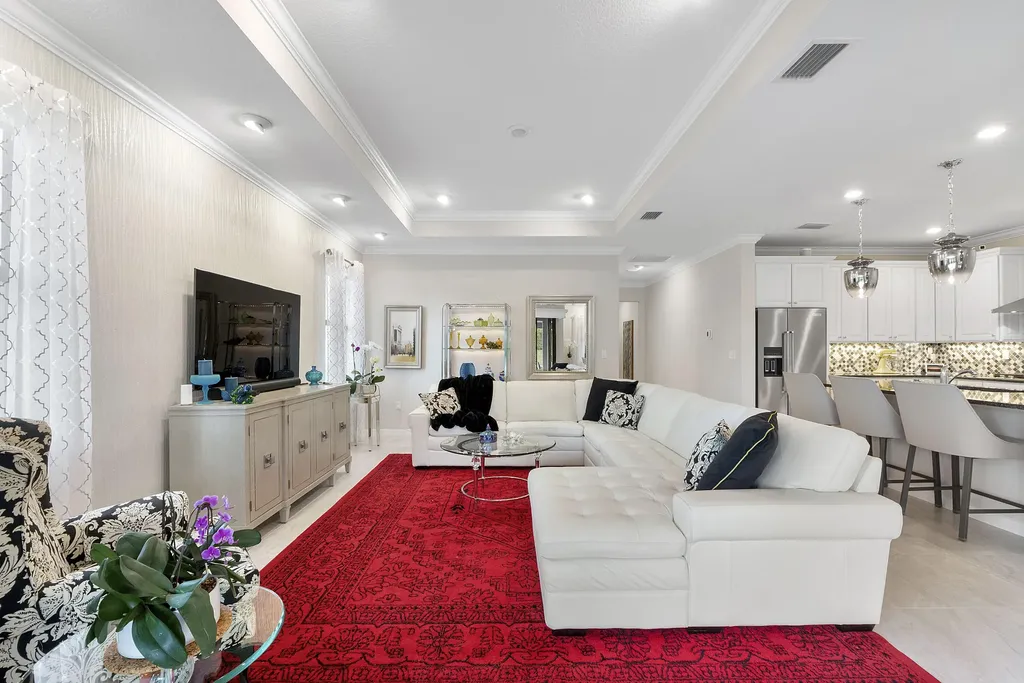 4640 E Pinehurst Trail Trail E Fort Lauderdale FL 33309