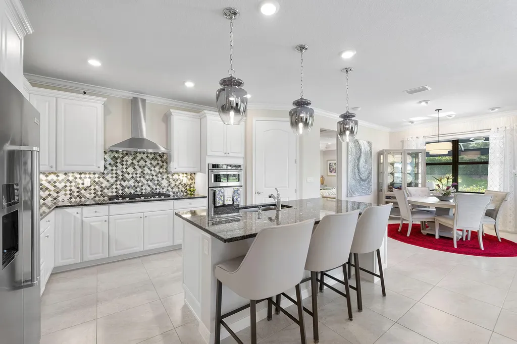 4640 E Pinehurst Trail Trail E Fort Lauderdale FL 33309