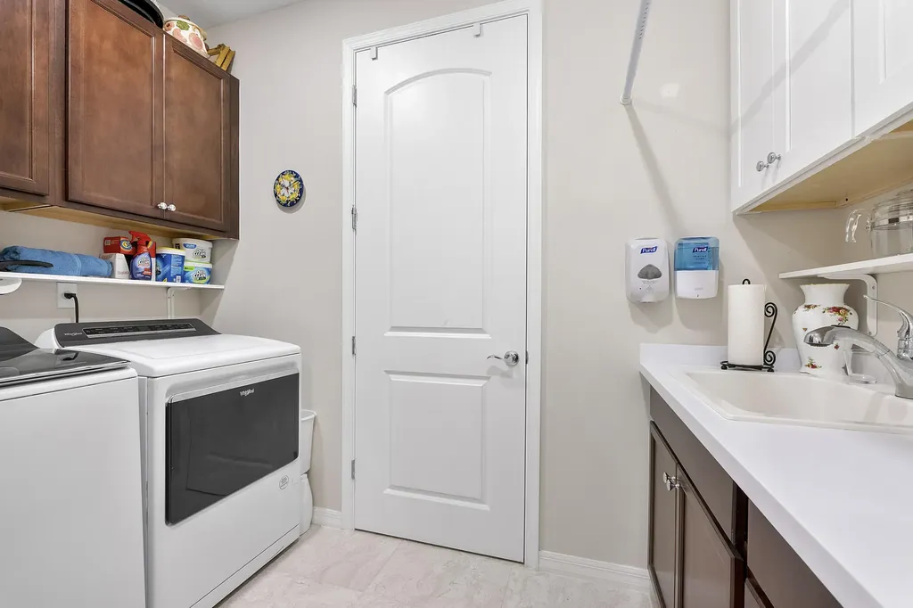 4640 E Pinehurst Trail Trail E Fort Lauderdale FL 33309