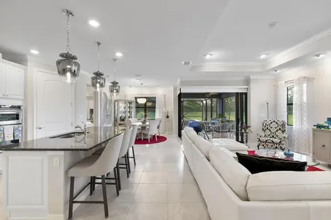 4640 E Pinehurst Trail Trail E Fort Lauderdale FL 33309