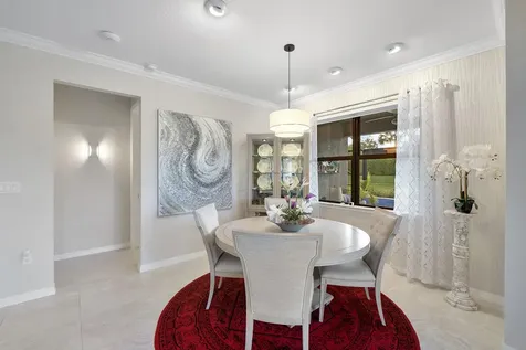 4640 E Pinehurst Trail Trail E Fort Lauderdale FL 33309