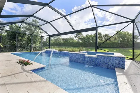 4640 E Pinehurst Trail Trail E Fort Lauderdale FL 33309