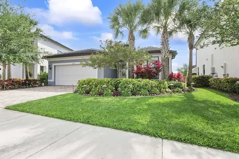 4640 E Pinehurst Trail Trail E Fort Lauderdale FL 33309