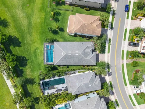 4640 E Pinehurst Trail Trail E Fort Lauderdale FL 33309