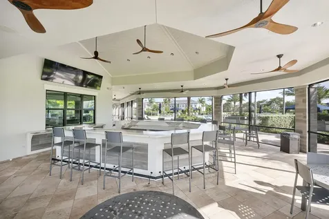 4640 E Pinehurst Trail Trail E Fort Lauderdale FL 33309