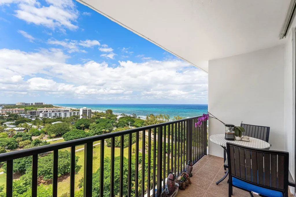 2121 N Ocean Boulevard Boca Raton FL 33431