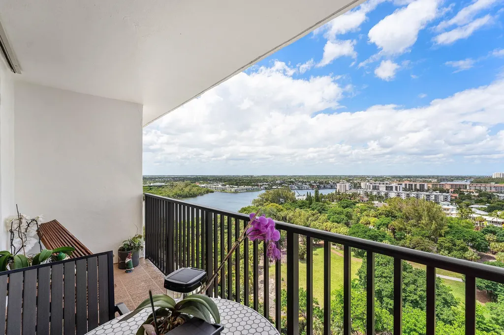 2121 N Ocean Boulevard Boca Raton FL 33431
