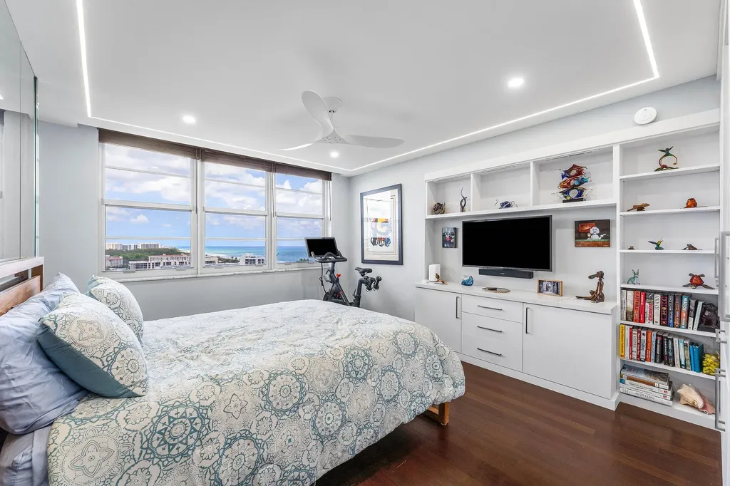 2121 N Ocean Boulevard Boca Raton FL 33431
