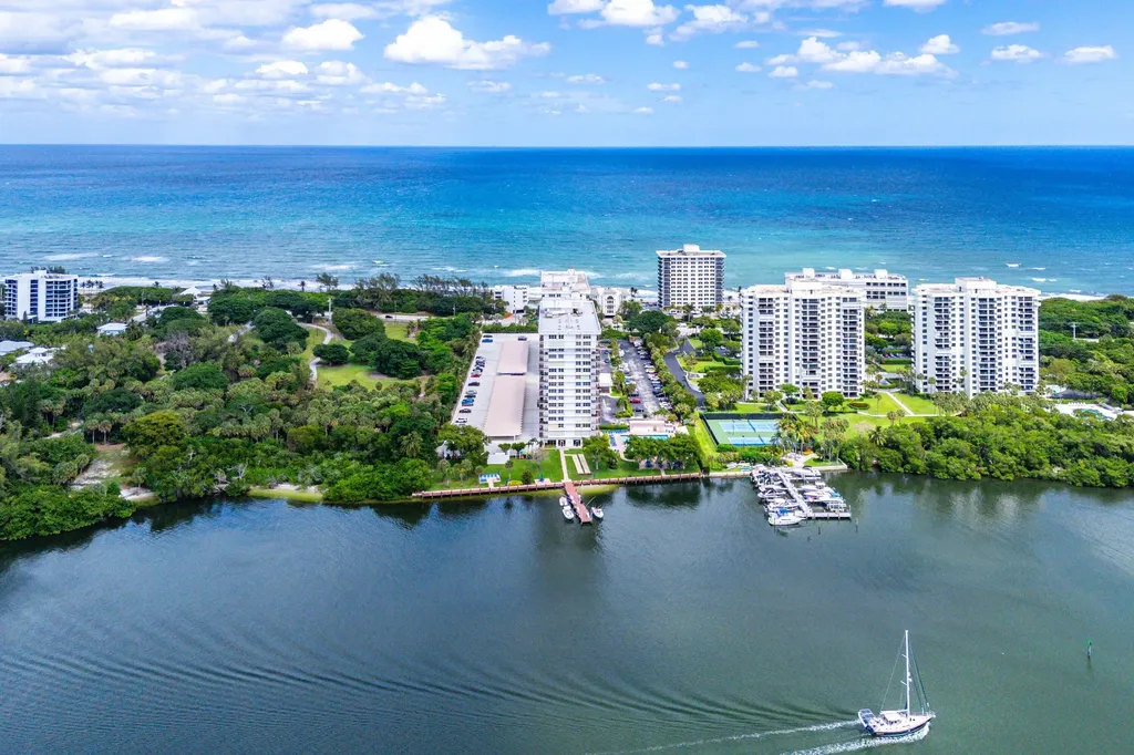 2121 N Ocean Boulevard Boca Raton FL 33431