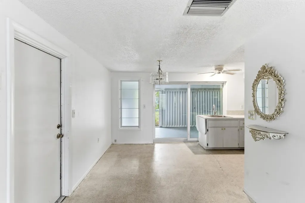 1032 Winsome Road North Fort Myers FL 33903