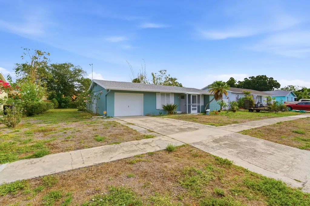 1032 Winsome Road North Fort Myers FL 33903