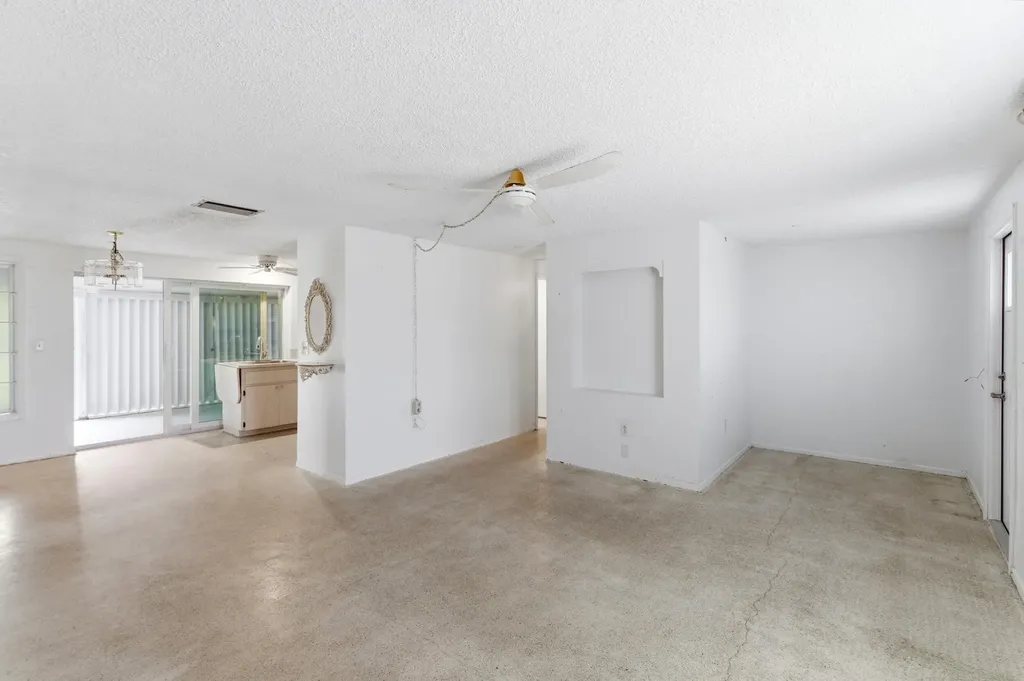 1032 Winsome Road North Fort Myers FL 33903