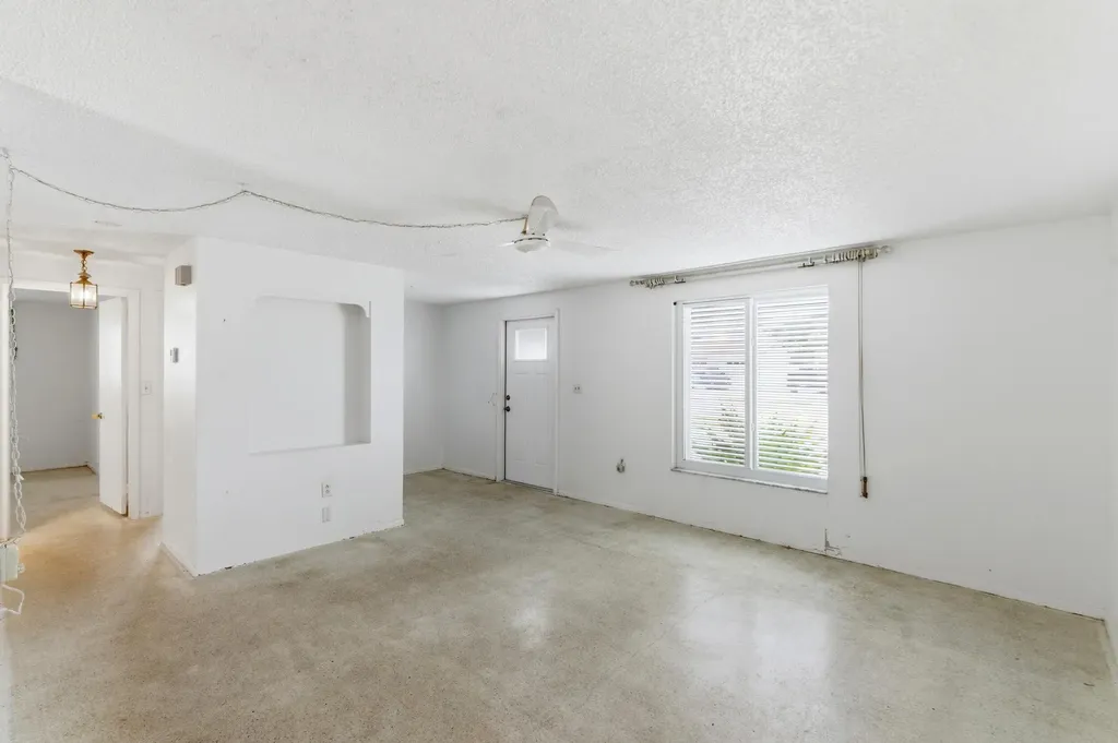1032 Winsome Road North Fort Myers FL 33903