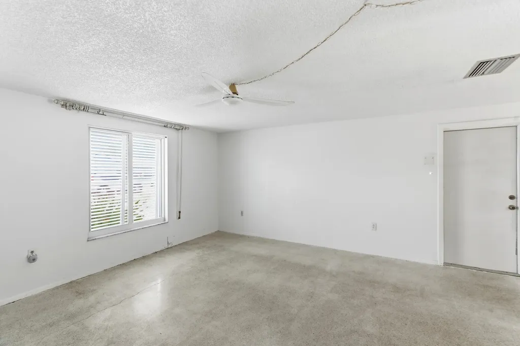 1032 Winsome Road North Fort Myers FL 33903