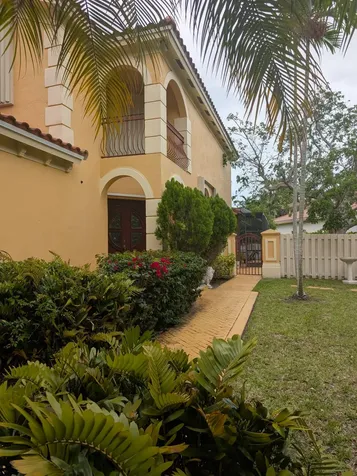 16435 SW 89th Avenue Palmetto Bay FL 33157