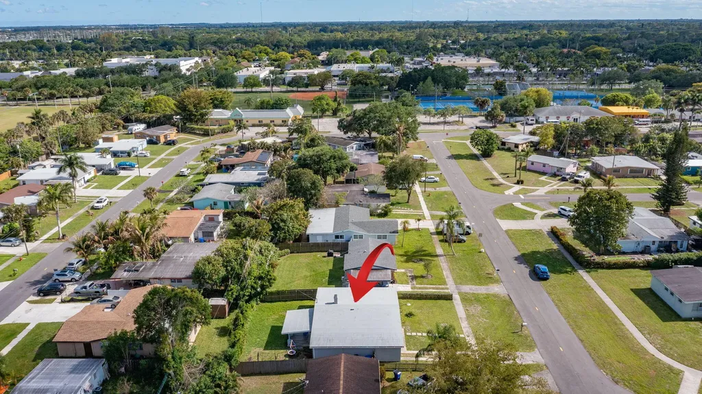 762 Gardenia Drive Royal Palm Beach FL 33411