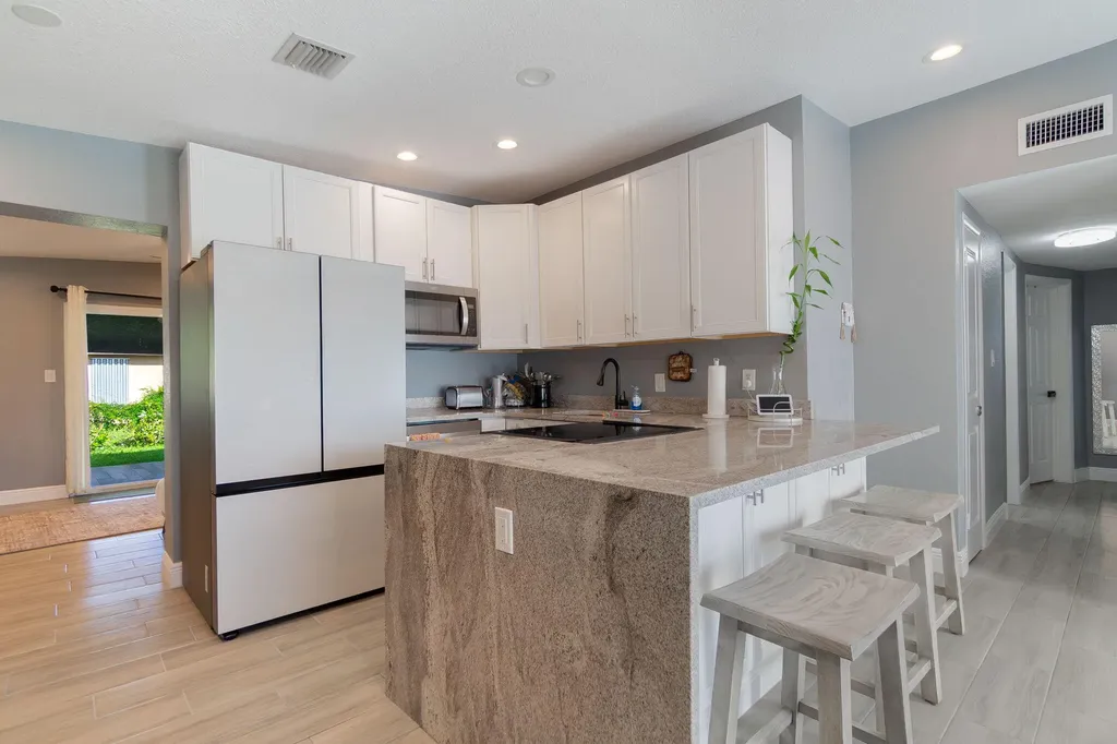 762 Gardenia Drive Royal Palm Beach FL 33411