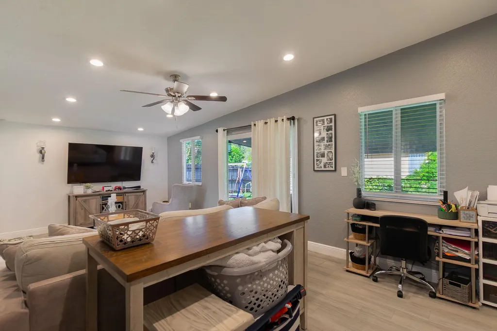 762 Gardenia Drive Royal Palm Beach FL 33411