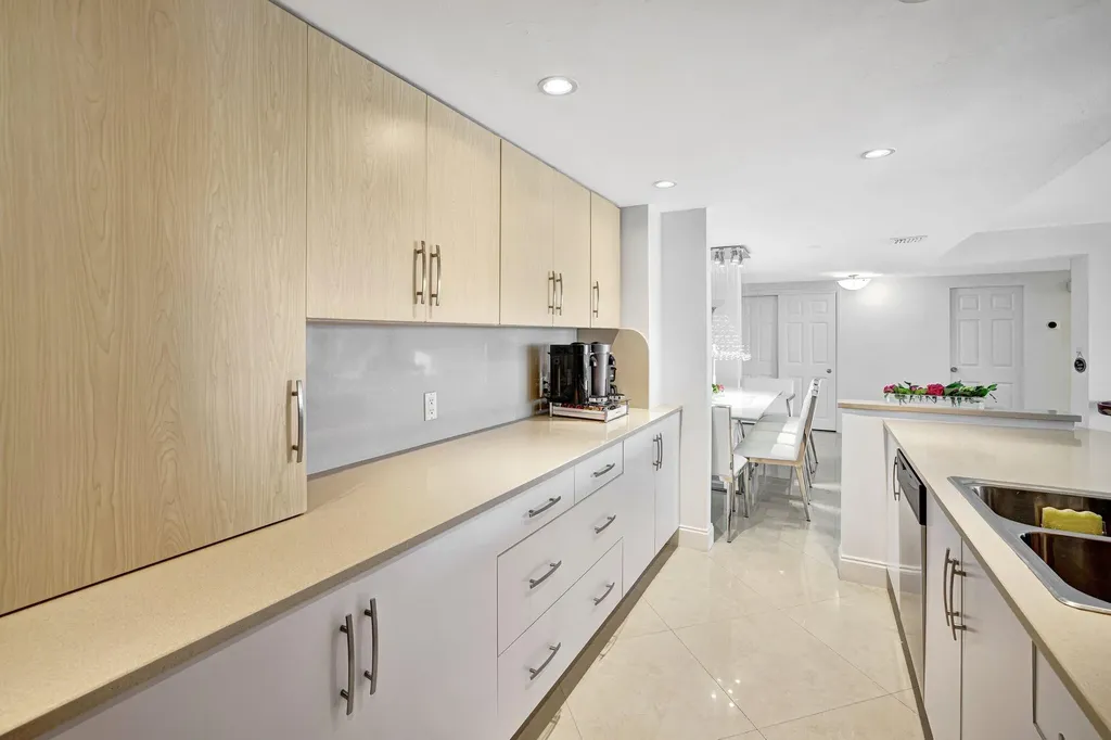 2100 S Ocean Drive Fort Lauderdale FL 33316