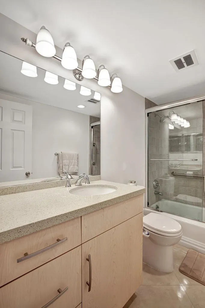 2100 S Ocean Drive Fort Lauderdale FL 33316