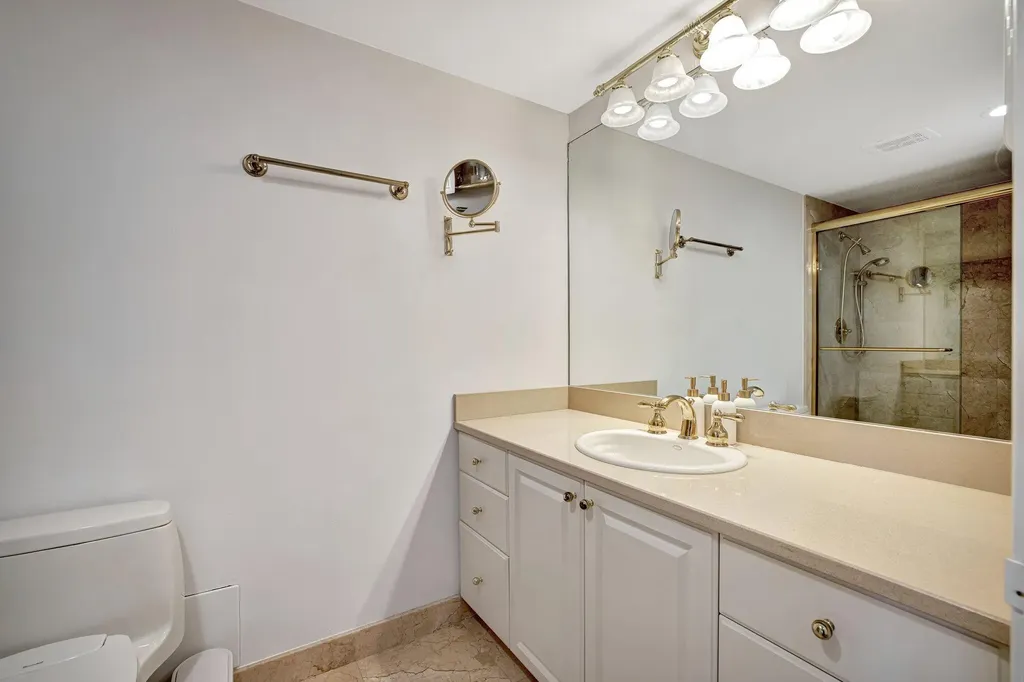 2100 S Ocean Drive Fort Lauderdale FL 33316