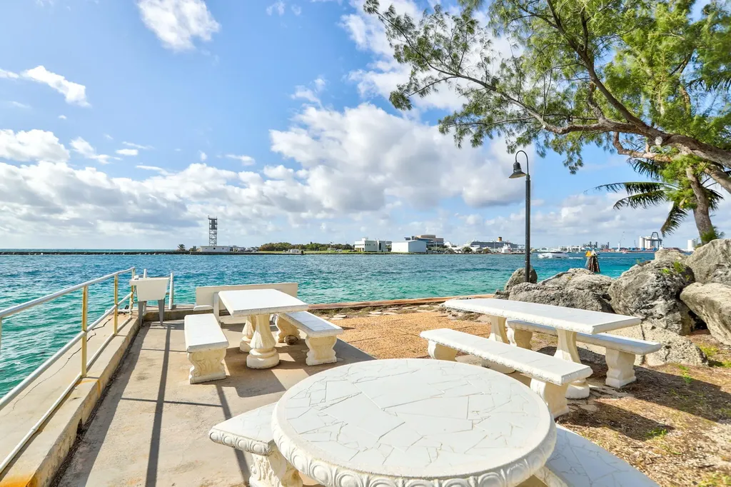2100 S Ocean Drive Fort Lauderdale FL 33316
