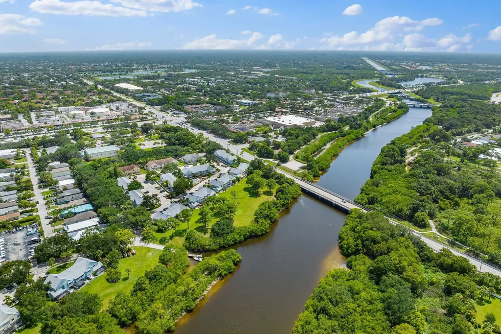 6158 Riverwalk Lane Jupiter FL 33458