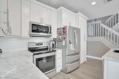 18930 NW 10th Terrace Pembroke Pines FL 33029